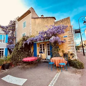 Guest house La Sarrasine, Villes-sur-Auzon
